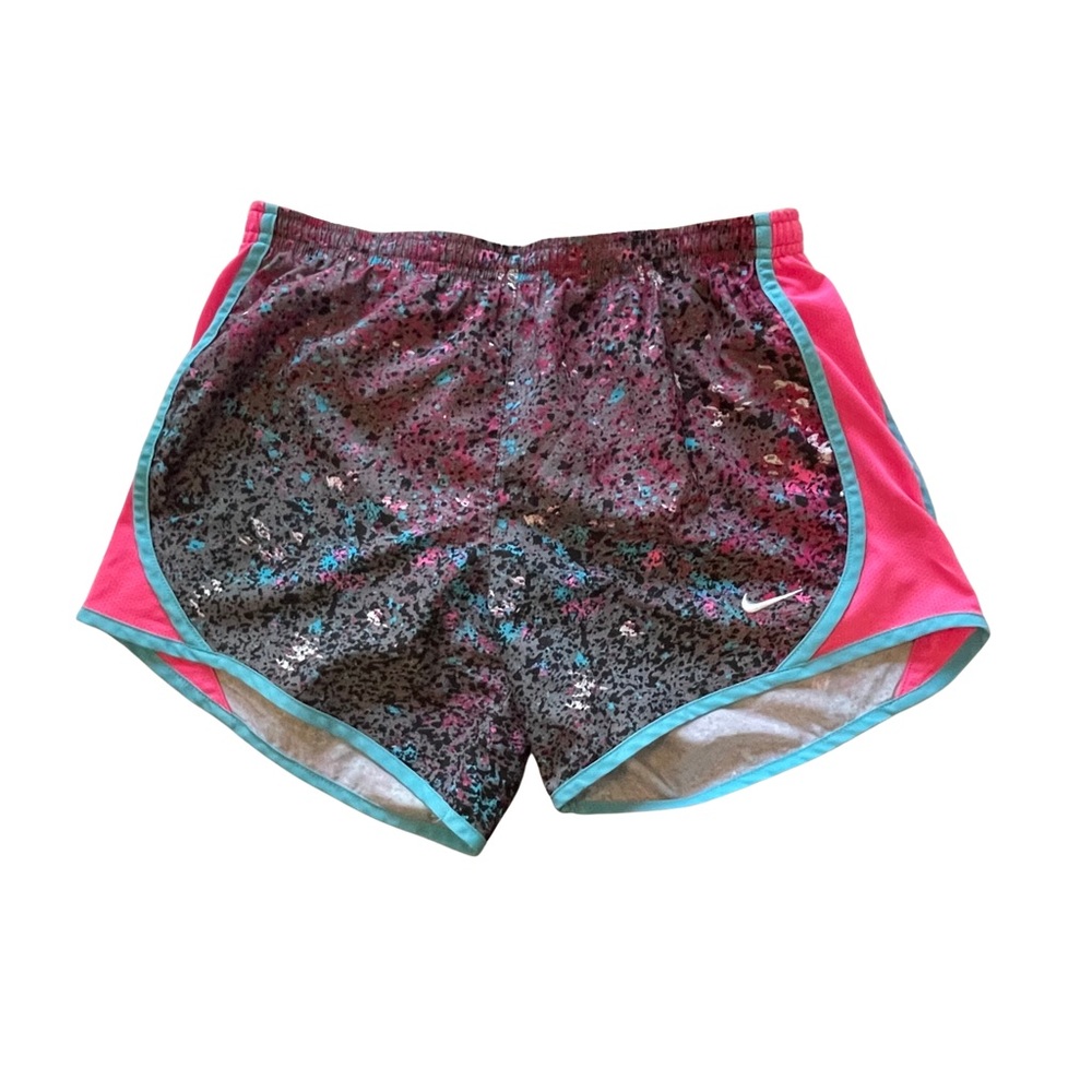 Nike Girl’s Size XL (14-16) sports shorts pink, turquoise black, lining